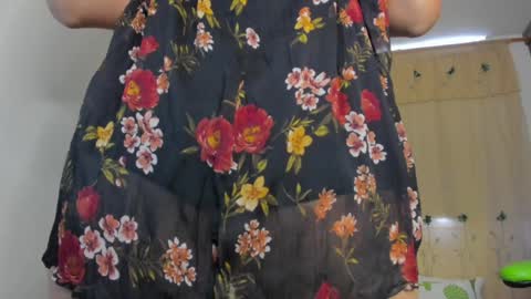 Lisa  online show from 5, 1, 2025