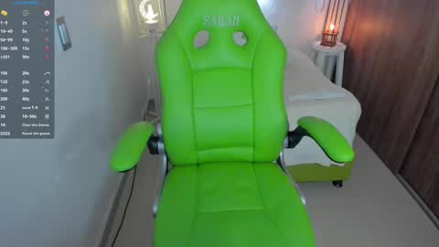 Lisa  online show from 6, 3, 2025