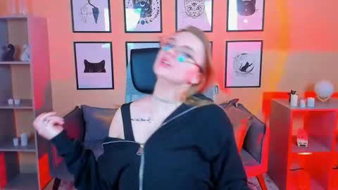 Lisa online show from 24, 10, 2025