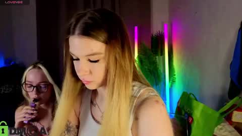 Snapshot of lisa_rabbit chatting on 15, 6, 2026 lisa_rabbit online show from 15, 6, 2026