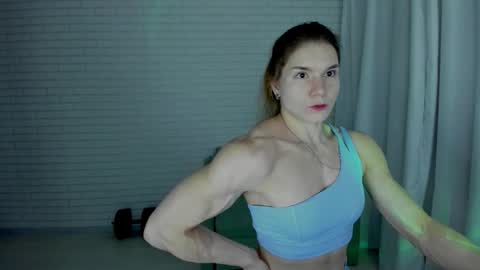 lisa online show from 8, 10, 2025