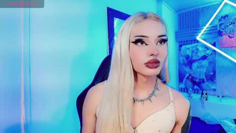 lisa_sparkleee online show from 1, 4, 2026