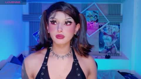 lisa_sparkleee online show from 8, 7, 2026