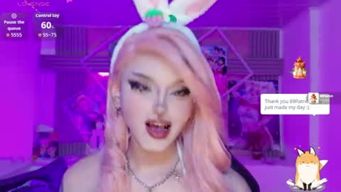 lisa_sparkleee online show from 25, 7, 2026