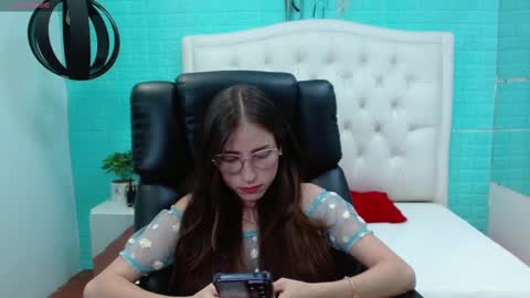 Lisa online show from 12, 3, 2025