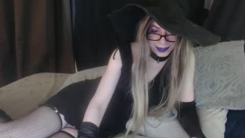 Lisa Tyler online show from 26, 1, 2025