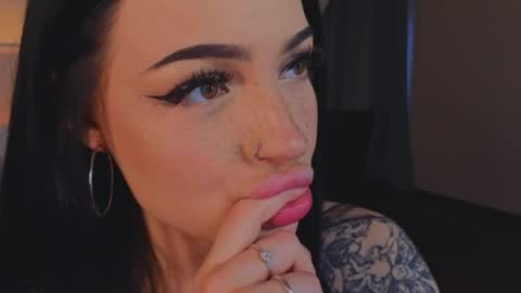 lisaaaliss online show from 6, 5, 2026