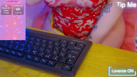 Lisa online show from 21, 11, 2025