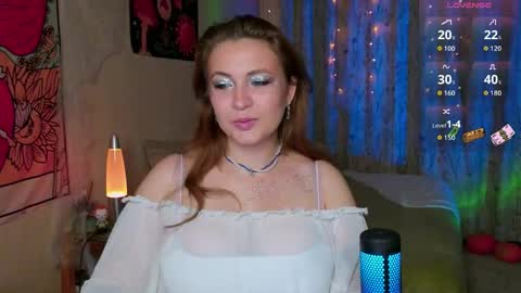 LisaCase online show from 21, 10, 2025