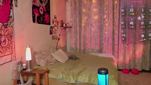 LisaCase online show from 22, 10, 2025