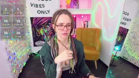 Lisa online show from 10, 4, 2026