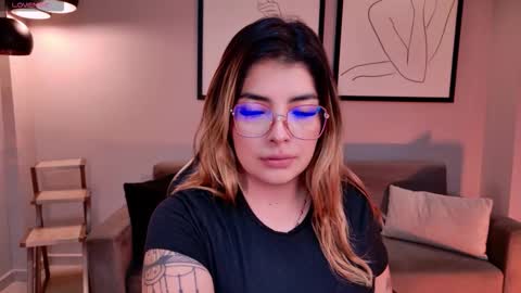 LISA MONROE online show from 14, 9, 2025