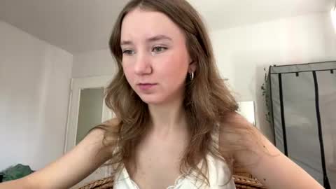Snapshot of lisasmall chatting on 29, 6, 2026 lisasmall online show from 29, 6, 2026