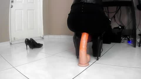 Snapshot of lisasssonly chatting on 15, 7, 2026 Lisa online show from 15, 7, 2026