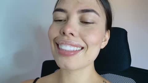 Lisbet online show from 11, 9, 2025