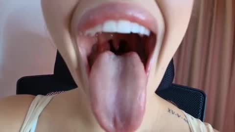 Lisbet online show from 7, 3, 2026