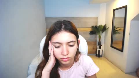 Liseth Fox online show from 4, 12, 2024