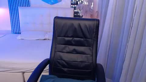 Andrea online show from 8, 7, 2026