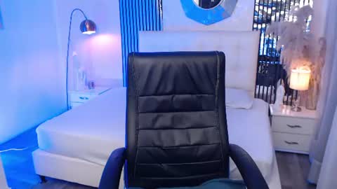Andrea online show from 9, 7, 2026