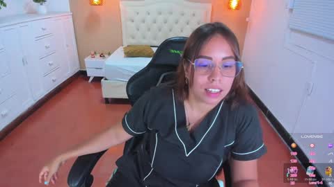 L I S S A  online show from 23, 1, 2025