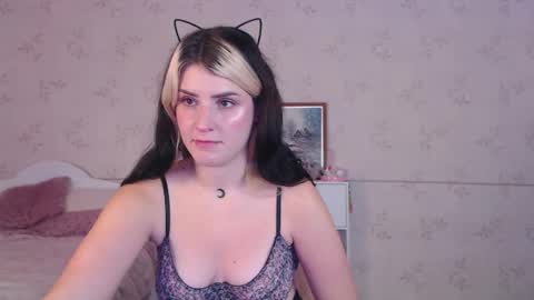 Alice Dont forget to thumbs up its very important  online show from 14, 10, 2025