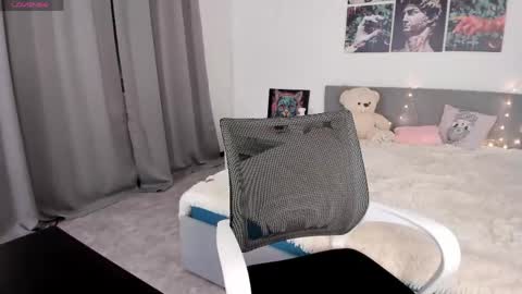 lissameoww online show from 11, 4, 2026