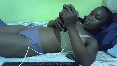 lisssa01 online show from 3, 12, 2025