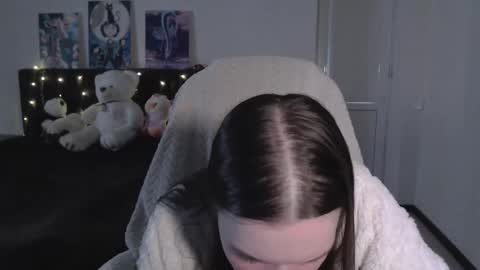 little__flowers online show from 30, 9, 2025