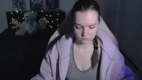 little__flowers online show from 1, 5, 2026