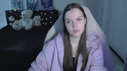 little__flowers online show from 6, 5, 2026