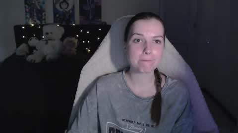 little__flowers online show from 28, 5, 2026