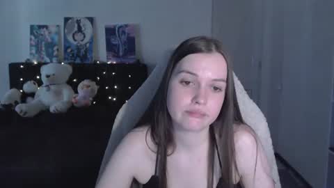 little__flowers online show from 18, 6, 2026