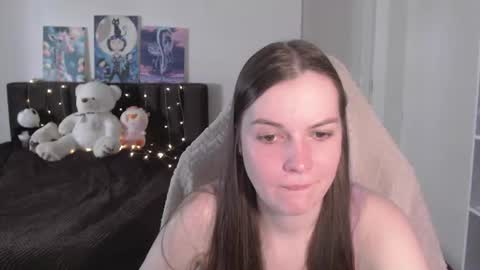 little__flowers online show from 30, 6, 2026
