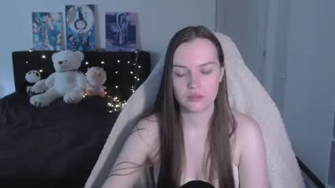 little__flowers online show from 16, 7, 2026