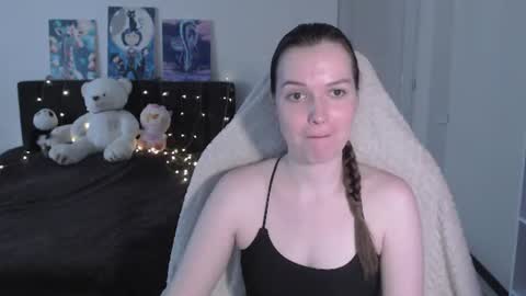 little__flowers online show from 29, 7, 2026