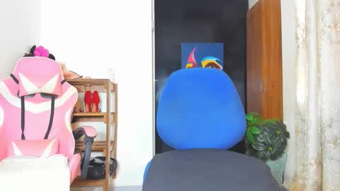 little_africa online show from 2, 11, 2025