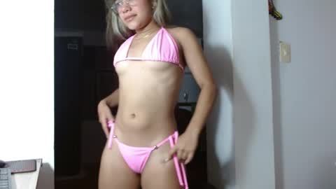 Snapshot of little_babyboo_ chatting on 23, 5, 2026 Catalina online show from 23, 5, 2026