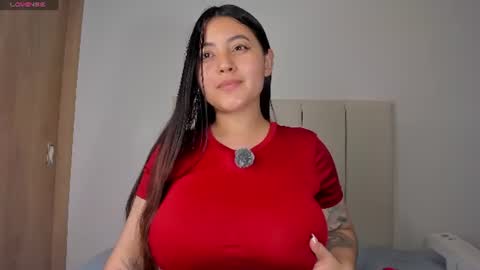Independent model carolina online show from 30, 7, 2026