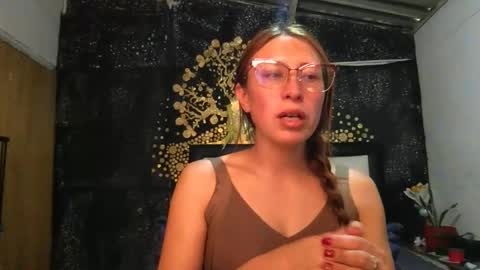 Diablita online show from 10, 3, 2026