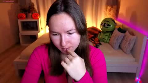 Alexandra online show from 5, 11, 2025