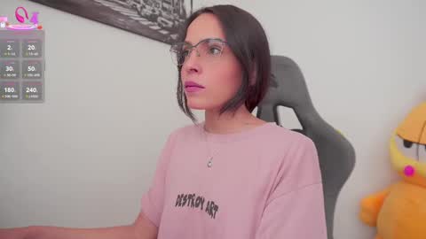 Help me reach 100 likes online show from 16, 9, 2025