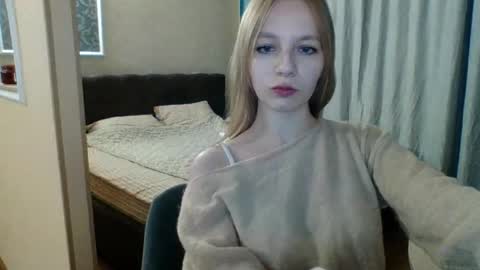 Snapshot of little_mariaa chatting on 10, 10, 2025 Maria online show from 10, 10, 2025