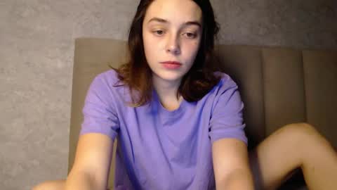 Mia   Im online every day 1530 PM in New York  2030 PM in London online show from 20, 11, 2025