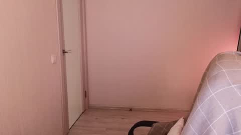 little_pretty_woman online show from 25, 9, 2025