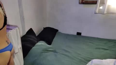 Snapshot of little_savage chatting on 13, 9, 2025 little_savage online show from 13, 9, 2025