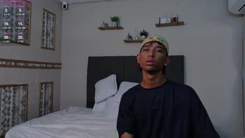 Snapshot of little_twink19x chatting on 27, 2, 2026 JESSAR online show from 27, 2, 2026