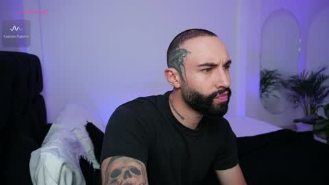 Snapshot of little_vannesaa chatting on 14, 1, 2025 little_vannesaa online show from 14, 1, 2025