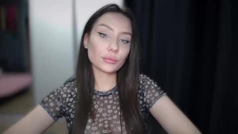 Snapshot of little_witch_777 chatting on 1, 3, 2025 Alice online show from 1, 3, 2025