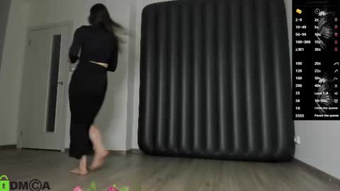 littleashleyy online show from 9, 7, 2026