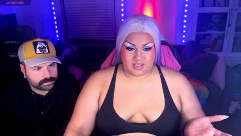 Snapshot of littledracula666 chatting on 2, 12, 2024 littledracula666 online show from 2, 12, 2024